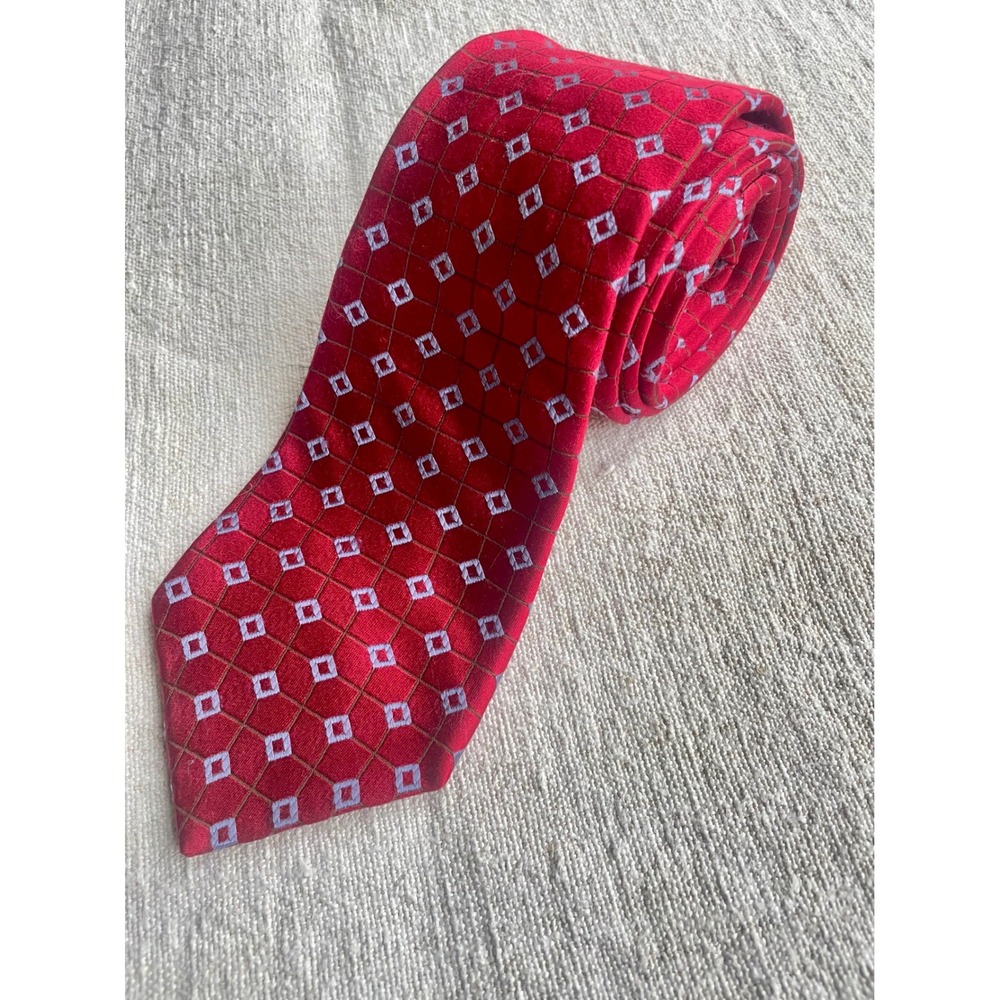 Ike Behar New York Mens Silk Tie Red Periwinkle Geometric Hand Tailored USA 4in